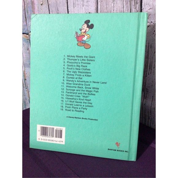 1986 Hardback Children’s Book “ Mickey Finds A Kitten “ Walt Disney Beginning Re - Picture 6 of 11